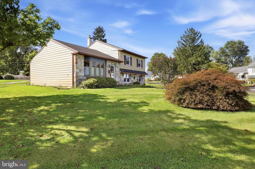 404 SHALLCROSS RD, SOUTHAMPTON, PA 18966 — photo 3