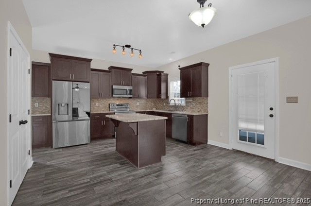 579 Wedgefield Drive, Raeford, NC 28376