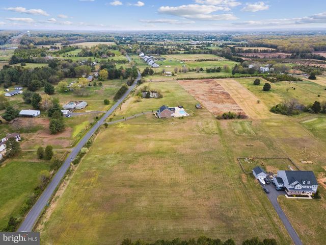 14081 CARRIAGE FORD RD, Nokesville, VA 20181