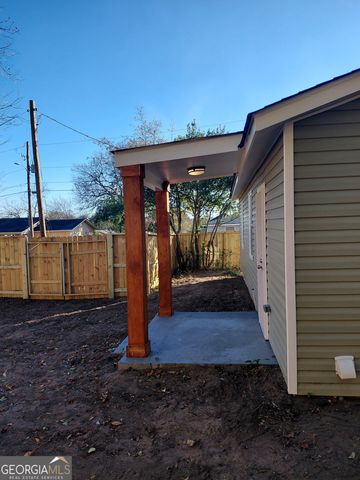 344 Blossom Avenue, Macon, GA 31204