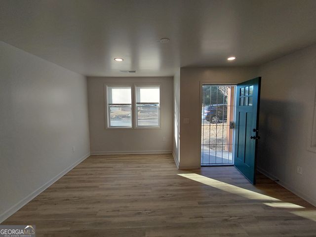 344 Blossom Avenue, Macon, GA 31204