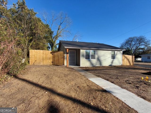 344 Blossom Avenue, Macon, GA 31204