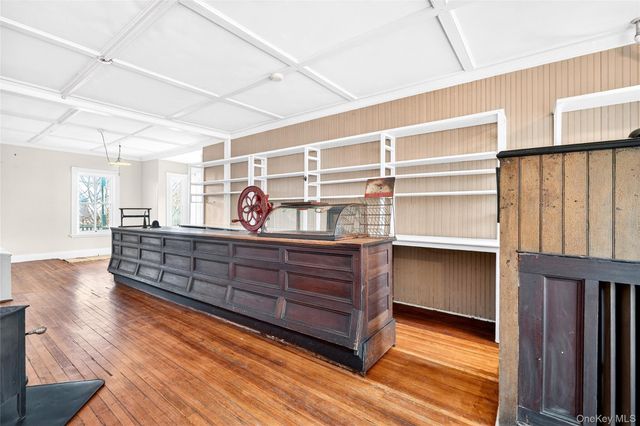 412 N Liberty Drive, Tomkins Cove, NY 10986