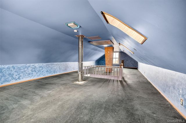 412 N Liberty Drive, Tomkins Cove, NY 10986