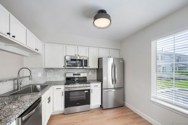 1419 Red Mountain Drive 24, Longmont, CO 80504