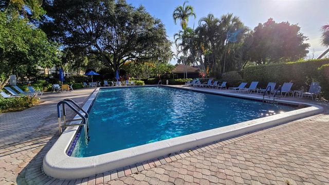 3100 N Course Lane 410, Pompano Beach, FL 33069