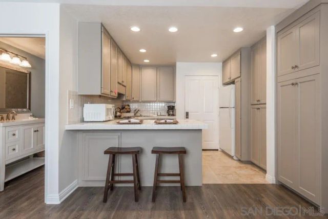 1562 Camino Del Mar 535, Del Mar, CA 92014