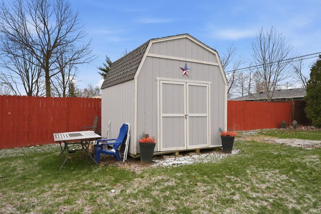 11520 Brooklane Drive, Fort Wayne, IN 46819