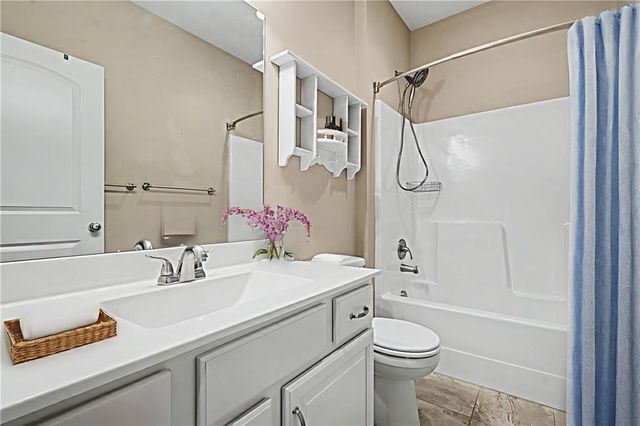 23613 W 91st Terrace, Lenexa, KS 66227