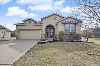 23613 W 91st Terrace, Lenexa, KS 66227