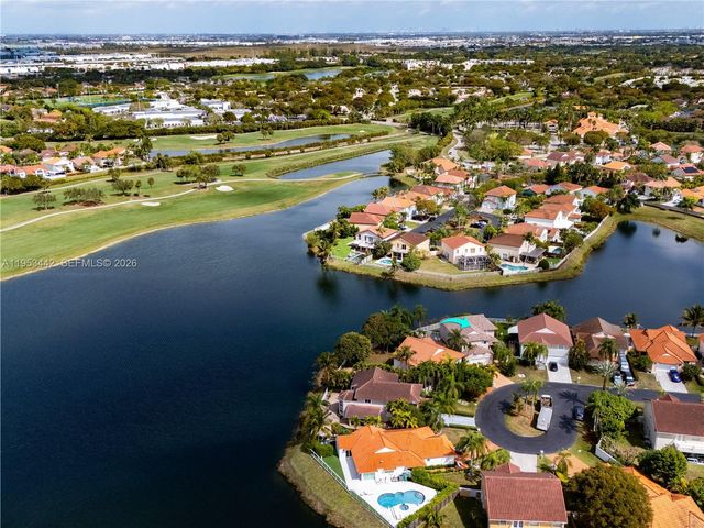 10465 NW 46th St, Doral, FL 33178