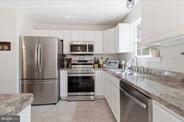334 LONGHORN CIR, Lusby, MD 20657