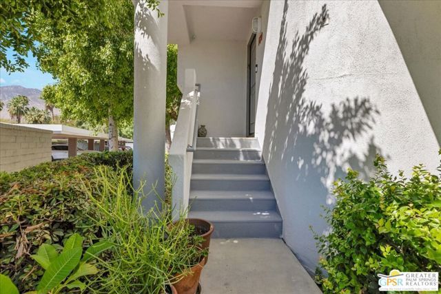 401 S El Cielo Road 180, Palm Springs, CA 92262