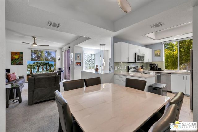 401 S El Cielo Road 180, Palm Springs, CA 92262