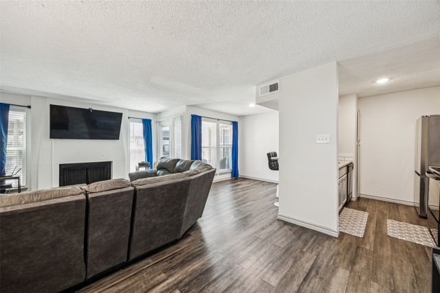 6050 Melody Lane 107, Dallas, TX 75231