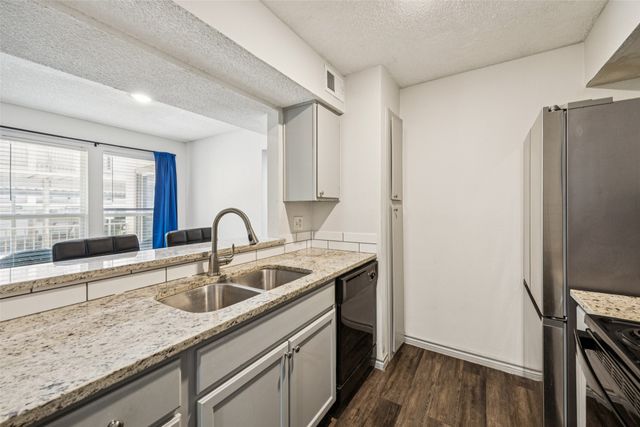 6050 Melody Lane 107, Dallas, TX 75231