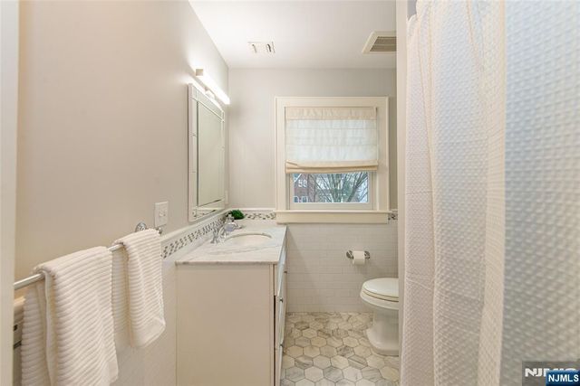 264 Forest Avenue, Glen Ridge, NJ 07028