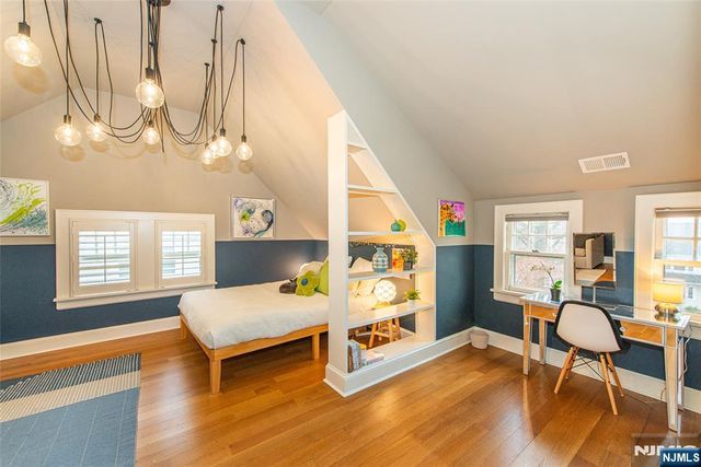 264 Forest Avenue, Glen Ridge, NJ 07028