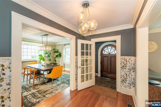 264 Forest Avenue, Glen Ridge, NJ 07028