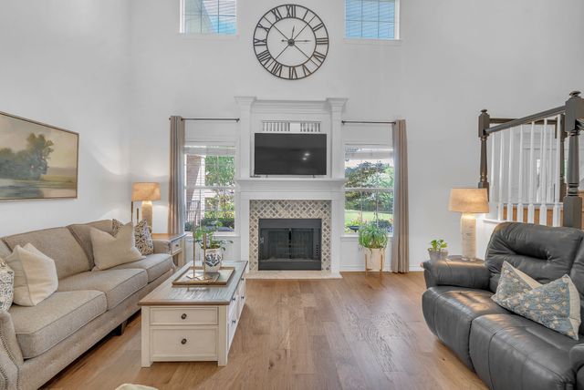 2144 Lakeforest Drive, Weatherford, TX 76087