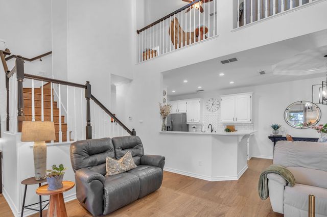 2144 Lakeforest Drive, Weatherford, TX 76087