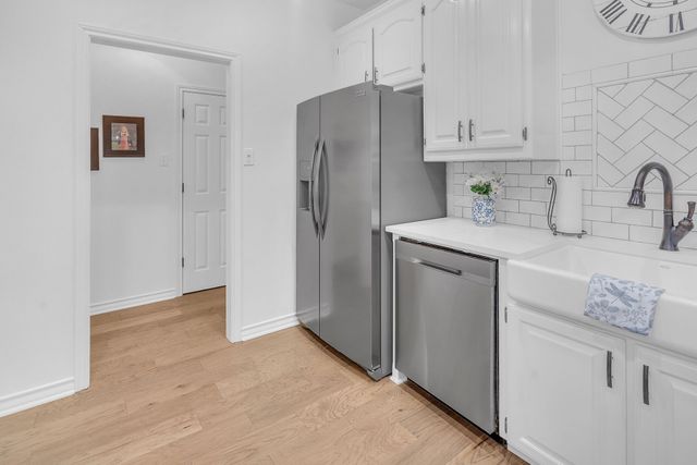 2144 Lakeforest Drive, Weatherford, TX 76087