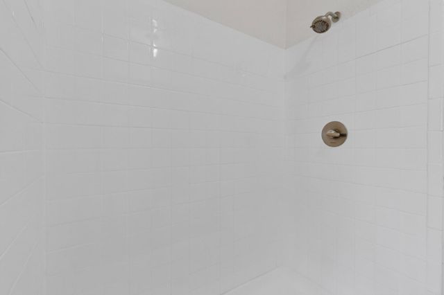 300 4th Avenue NE, Rio Rancho, NM 87124