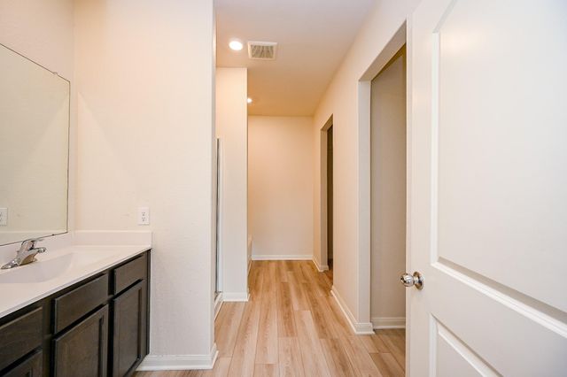 405 Elaine Valley Drive, Katy, TX 77493