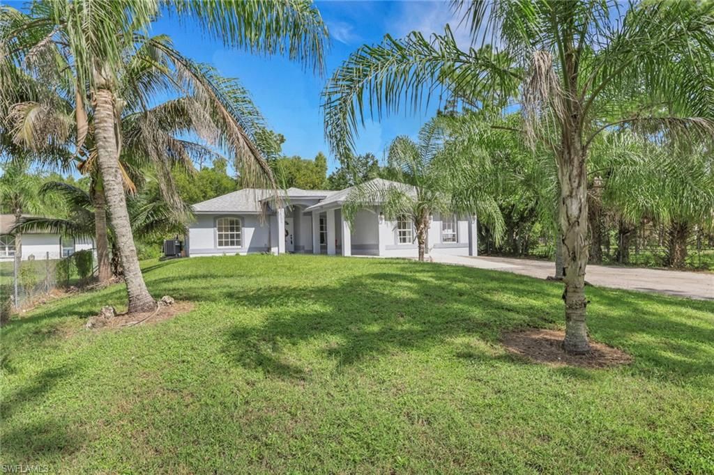 3341 2nd AVE SE, Naples, FL 34117