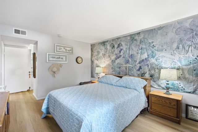 12565 Oaks North Dr 115, San Diego, CA 92128
