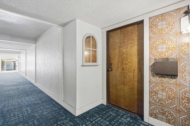 12565 Oaks North Dr 115, San Diego, CA 92128