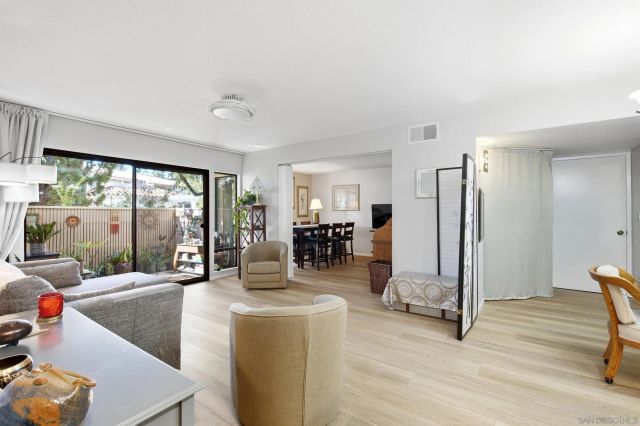 12565 Oaks North Dr 115, San Diego, CA 92128