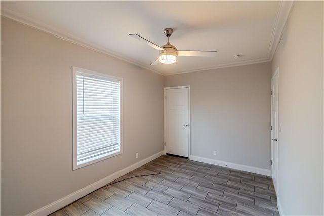 1121 N 6th Street, Atchison, KS 66002