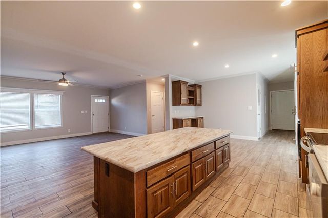 1121 N 6th Street, Atchison, KS 66002