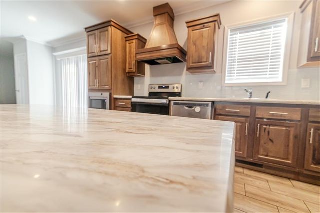 1121 N 6th Street, Atchison, KS 66002