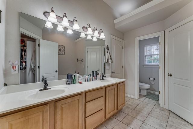 4270 Ravenwood Lane, Springdale, AR 72762
