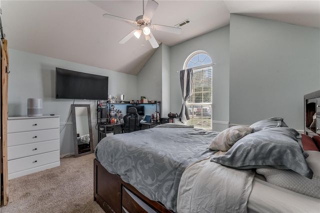 4270 Ravenwood Lane, Springdale, AR 72762