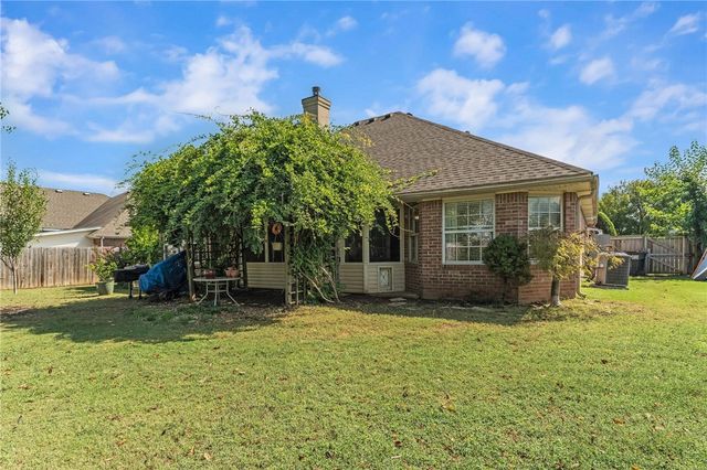 4270 Ravenwood Lane, Springdale, AR 72762