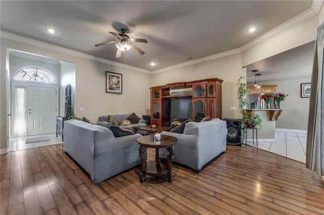 4270 Ravenwood Lane, Springdale, AR 72762