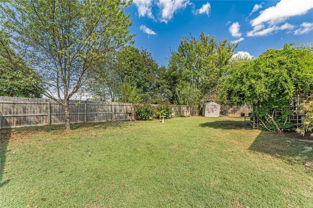 4270 Ravenwood Lane, Springdale, AR 72762