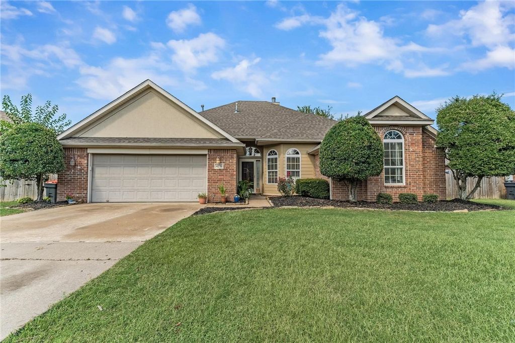 4270 Ravenwood Lane, Springdale, AR 72762