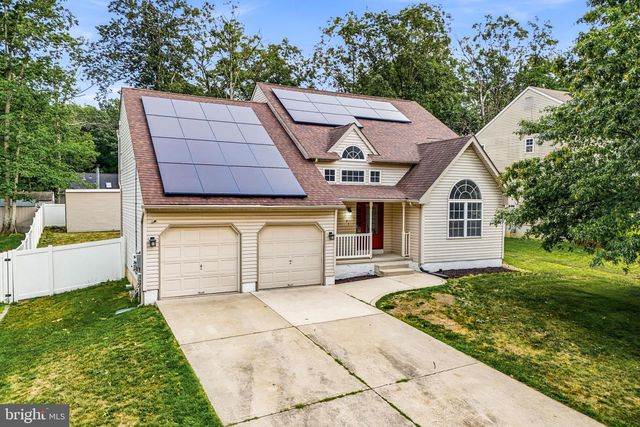 23 BRITT LEA DR, Sicklerville, NJ 08081