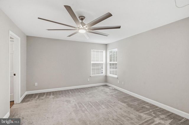 23 BRITT LEA DR, Sicklerville, NJ 08081