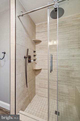 23 BRITT LEA DR, Sicklerville, NJ 08081