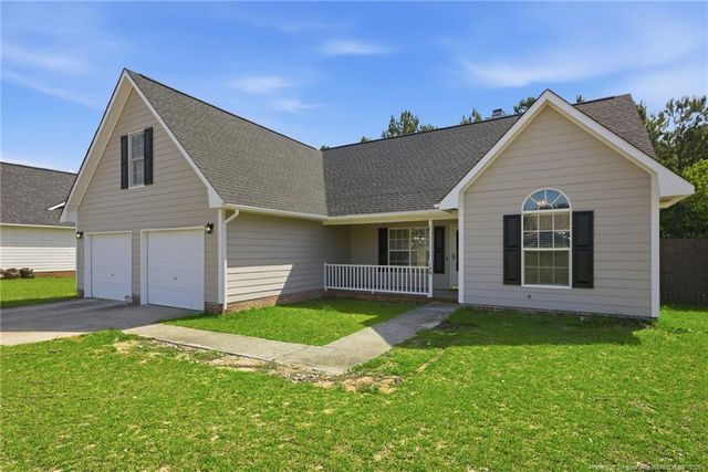 120 Somerset Drive, Raeford, NC 28376