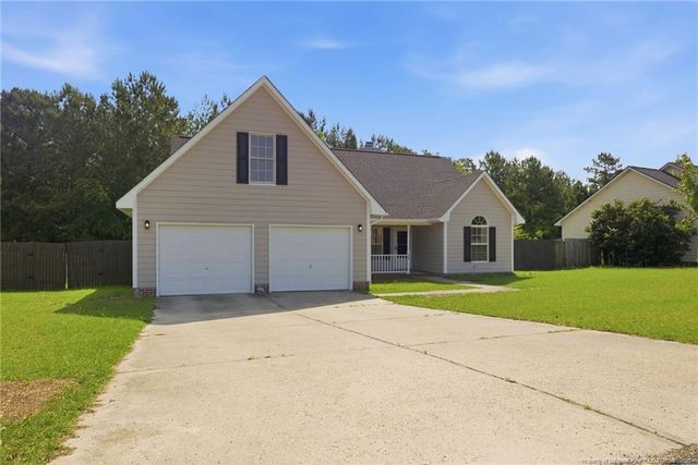 120 Somerset Drive, Raeford, NC 28376