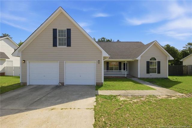 120 Somerset Drive, Raeford, NC 28376