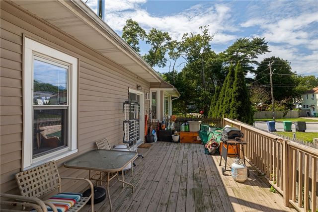 321 Church Avenue, Warwick, RI 02889