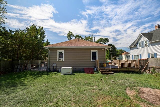 321 Church Avenue, Warwick, RI 02889