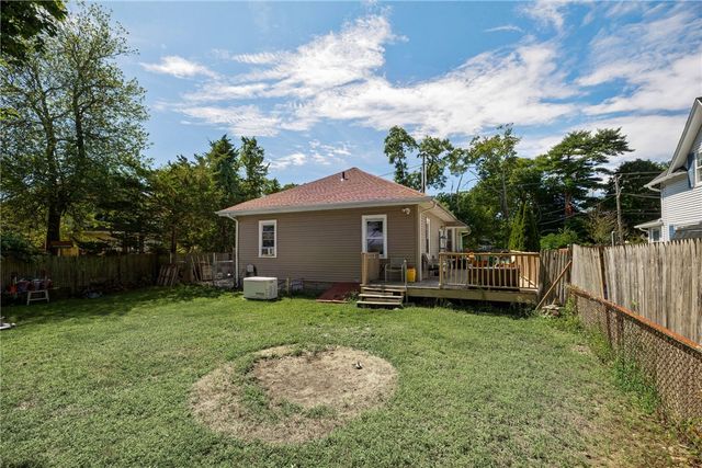 321 Church Avenue, Warwick, RI 02889